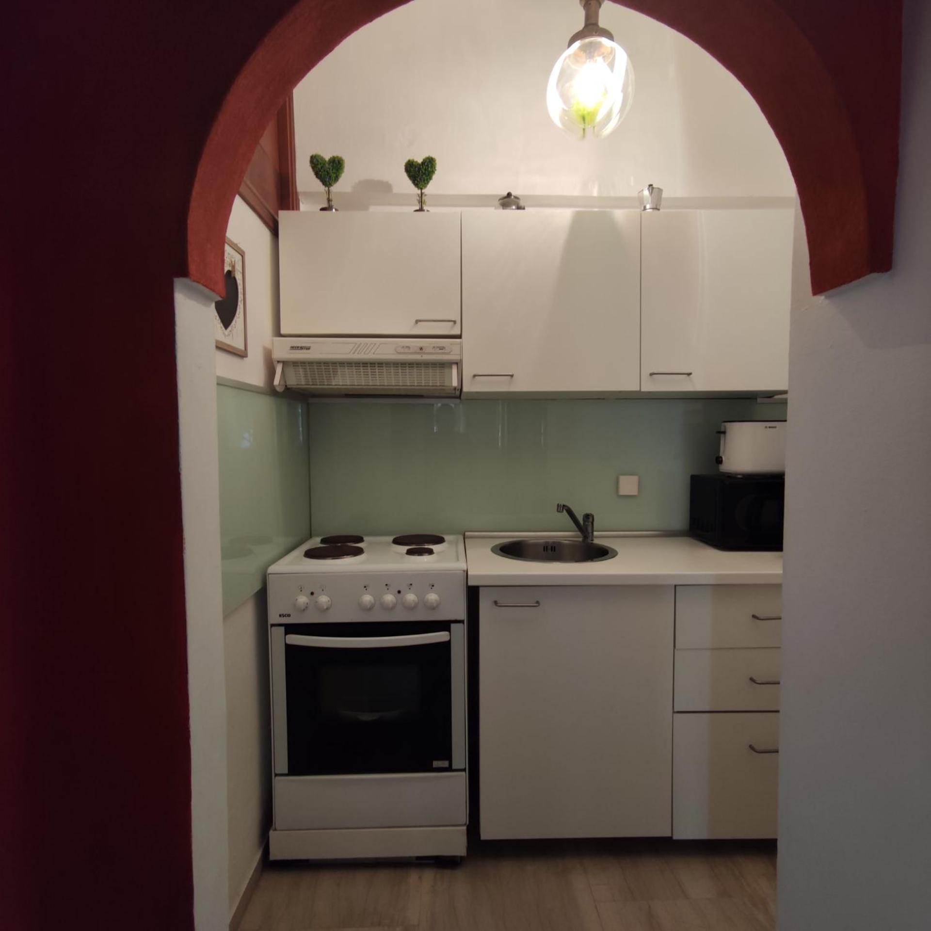Cozy - Sleeps 2 *