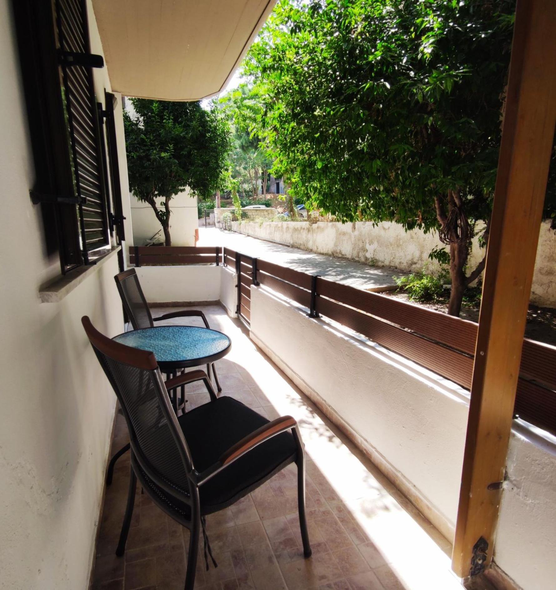 Cozy - Sleeps 2 *