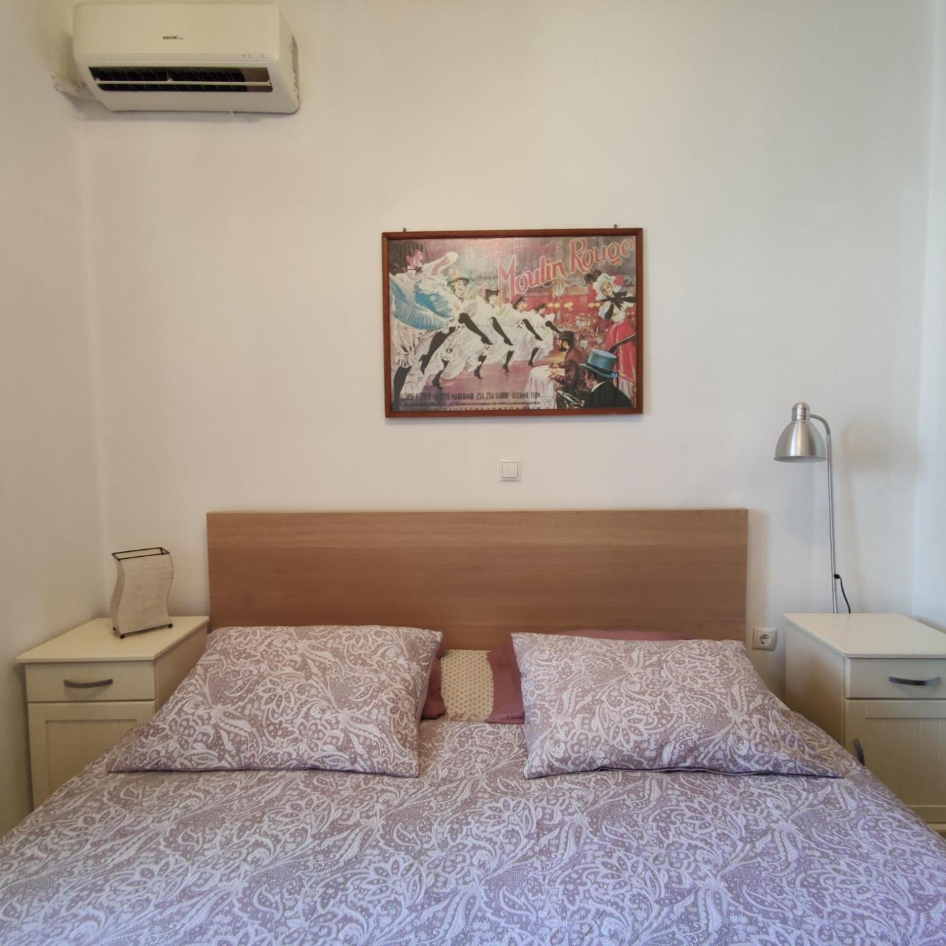 Lägenhet Cozy - Sleeps 2 Rhodes City